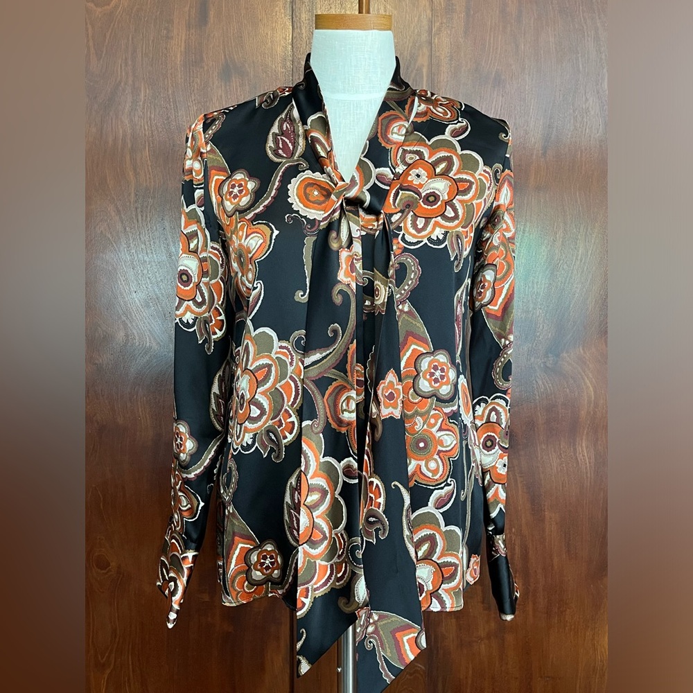 Lafayette 148 New York button down silk blouse with tie